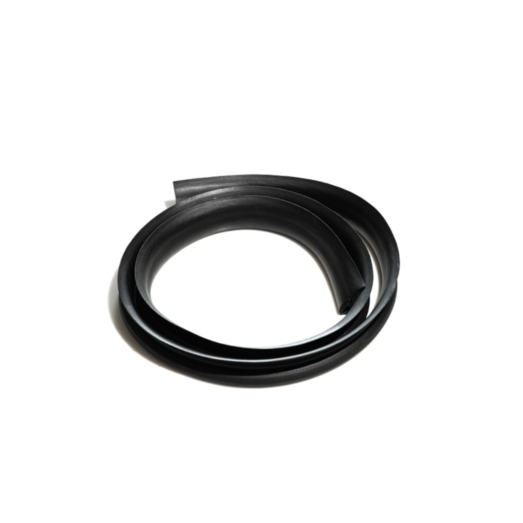 Borracha Do Para-brisa Pvc Corsa Montana 03 A 12