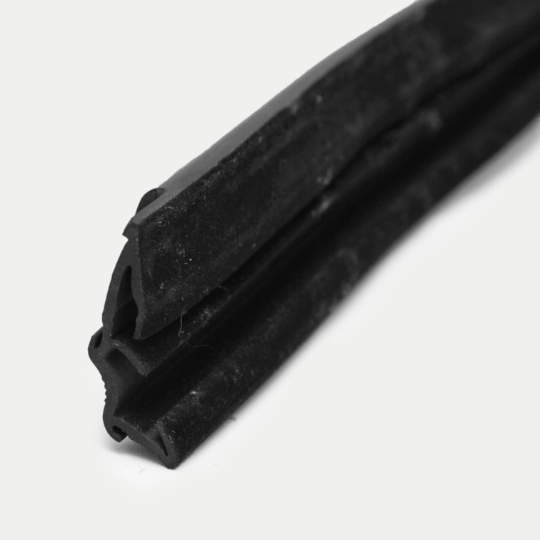 Canaleta Porta Tras Esq Gol Parati 98 A 14