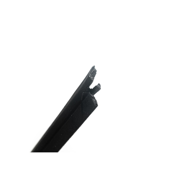 Pestanas Ext Da Porta Tras Esq Fiesta Amazon 02 A 12